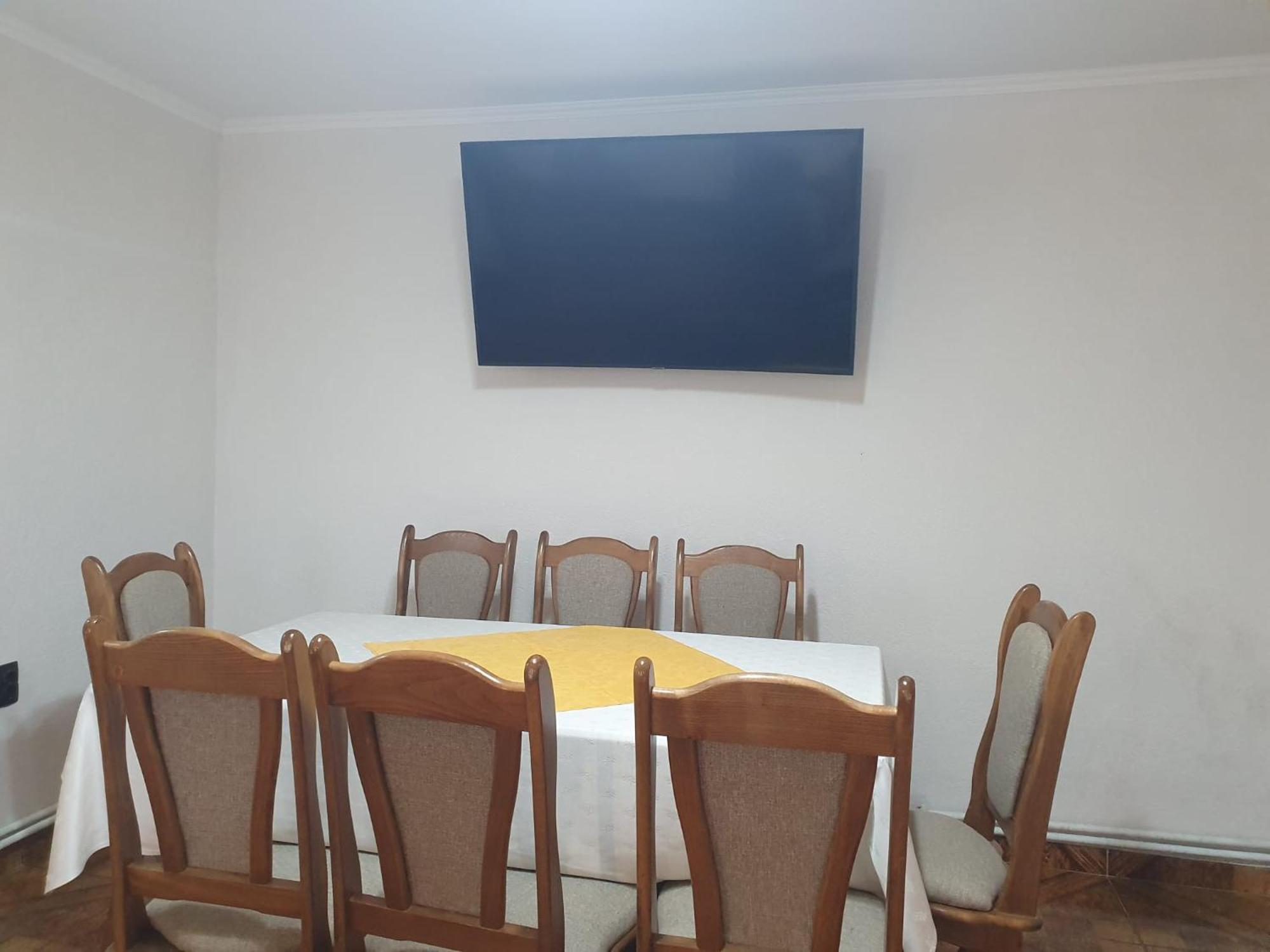 Casa Flavius בית הארחה *