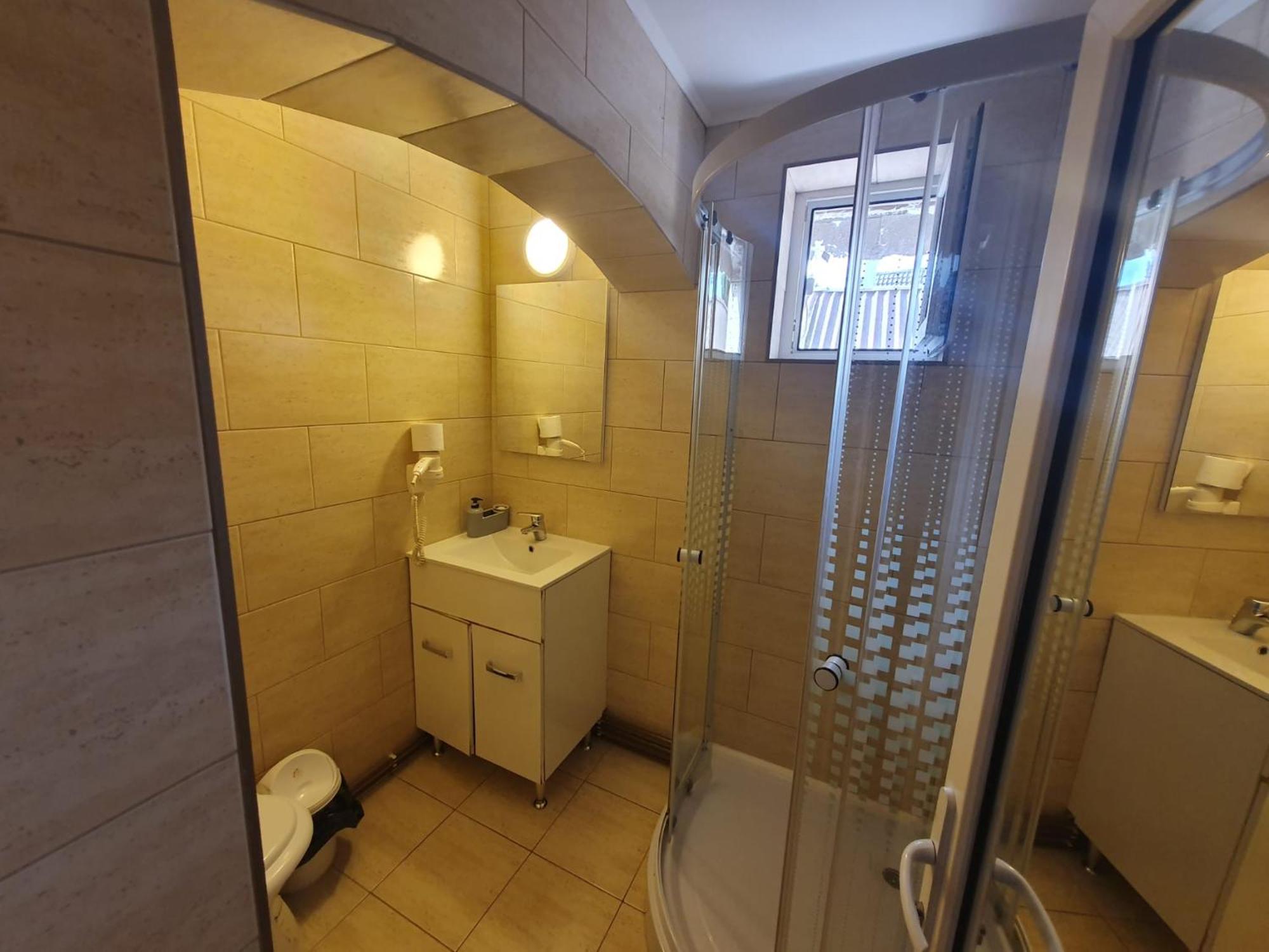 Casa Flavius בית הארחה